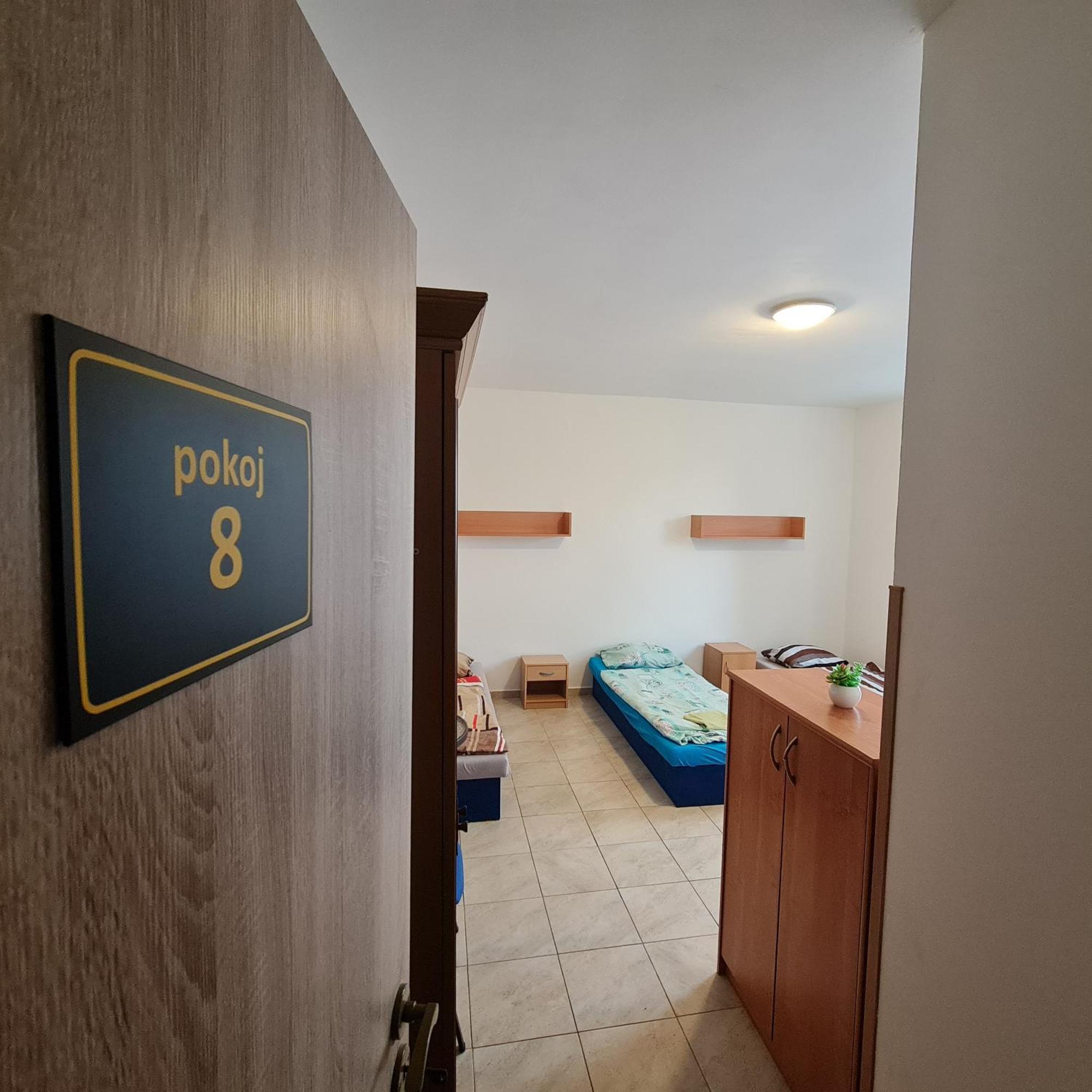 Nika Beds Hotel Пардубице Екстериор снимка