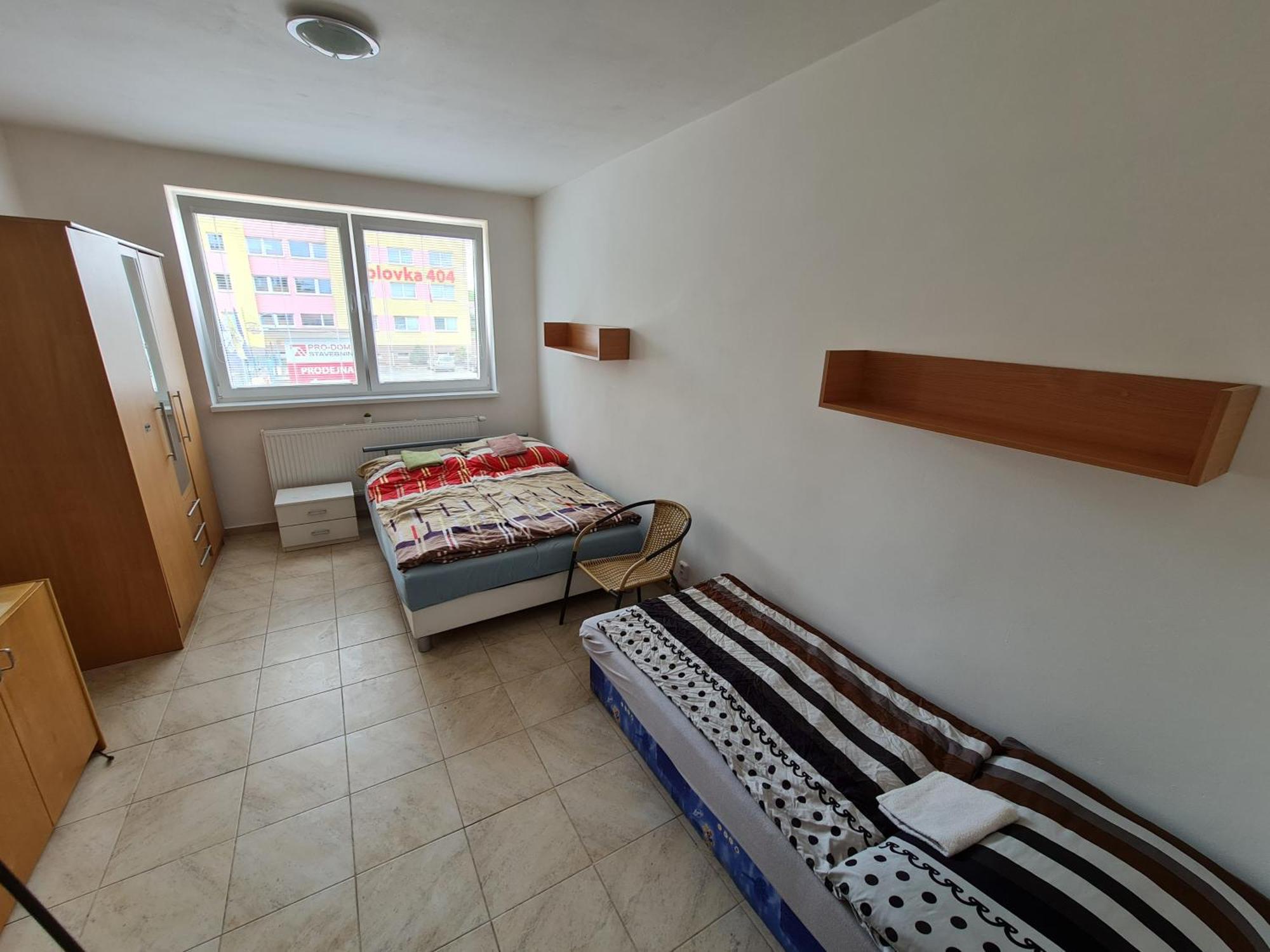 Nika Beds Hotel Пардубице Екстериор снимка