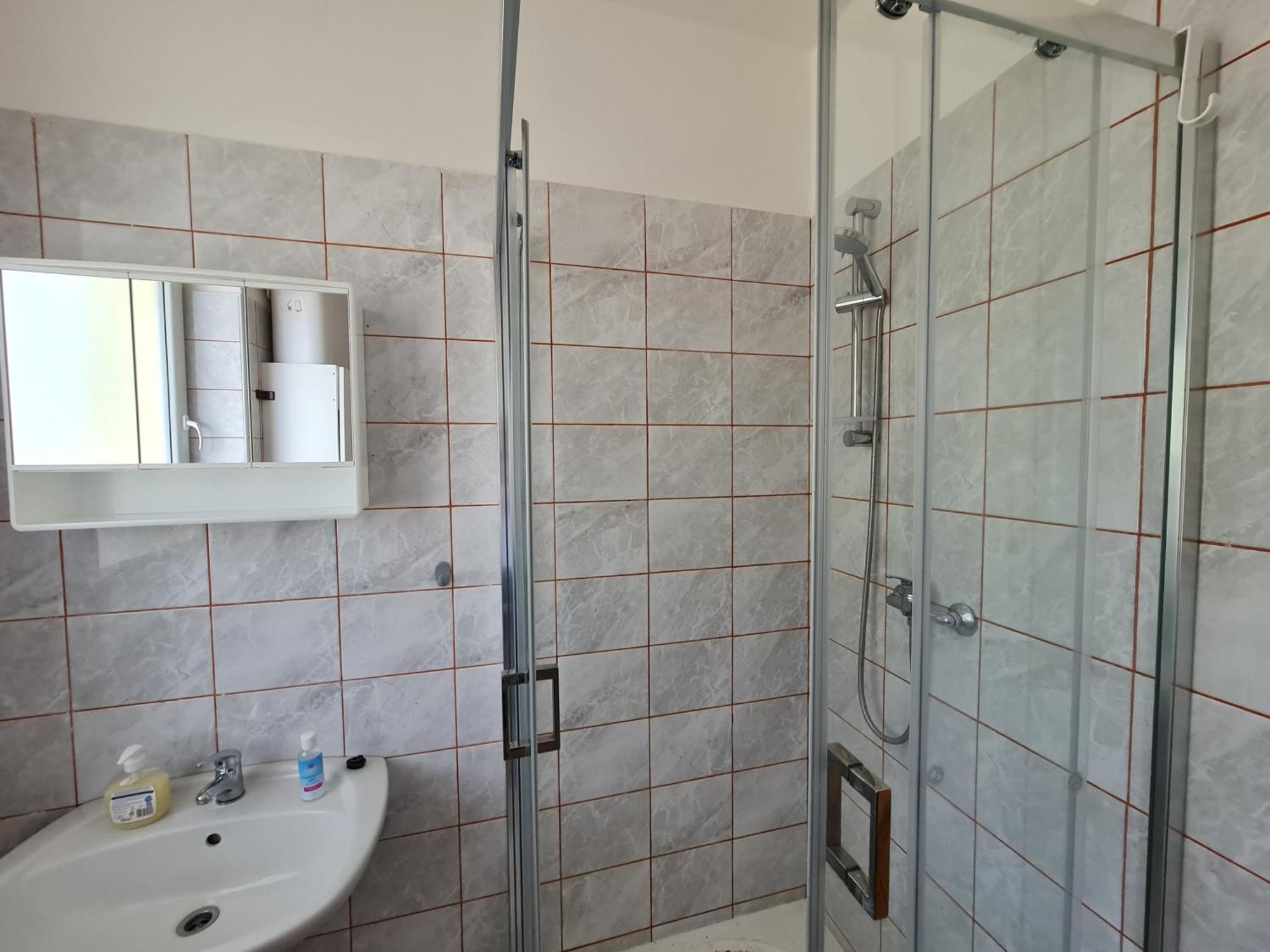 Nika Beds Hotel Пардубице Екстериор снимка